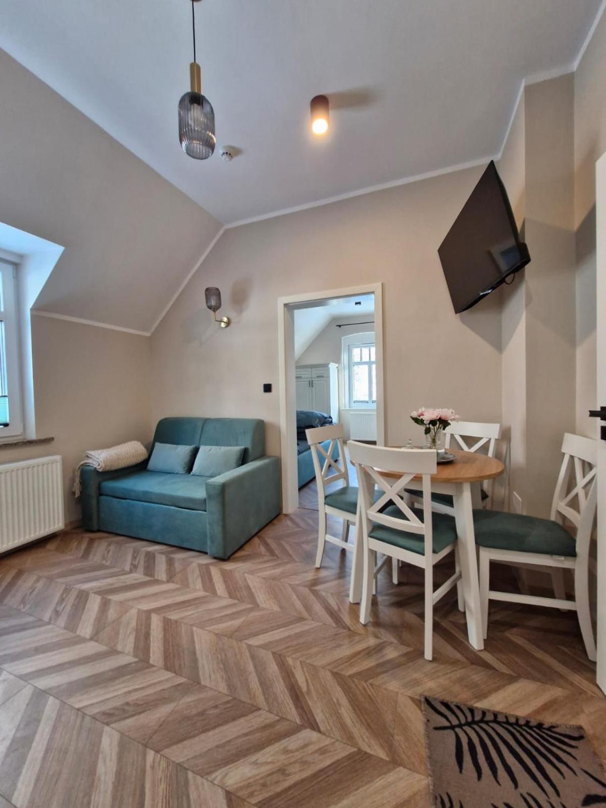 Residence Zielono Mi Шклярска Поремба Екстериор снимка