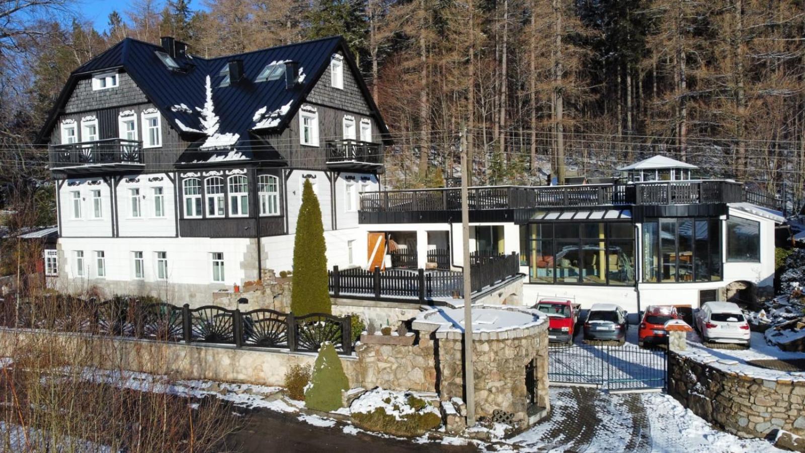 Residence Zielono Mi Шклярска Поремба Екстериор снимка